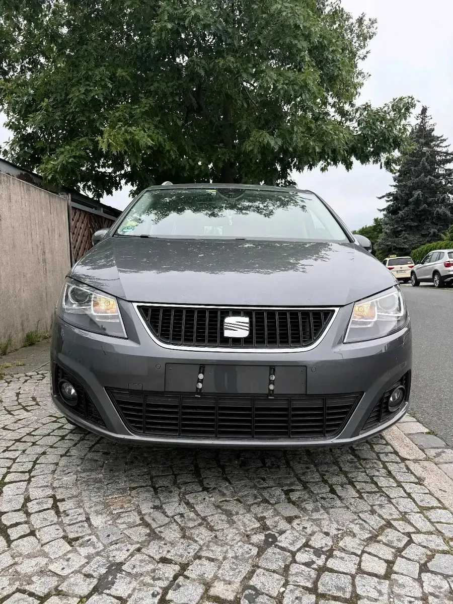 Gebraucht Seat Alhambra 177 PS (130 kW) 2015 Grau Van / Kleinbus