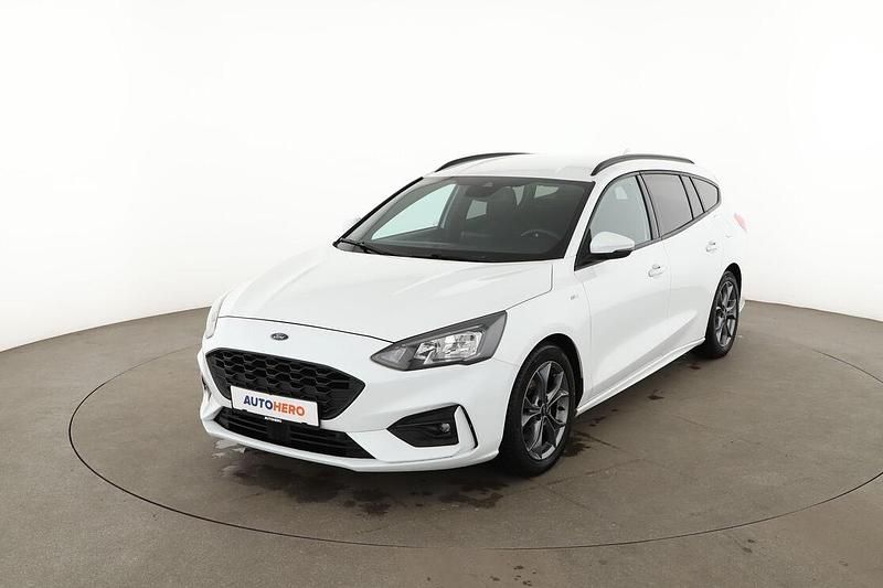 Usado Ford Focus ST-Line 125 HP (91 kW) 2020 Branco Carrinha