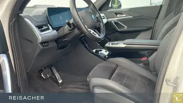 Gebraucht BMW X1 Sport Line 326 PS (239 kW) 2023 Weiß SUV
