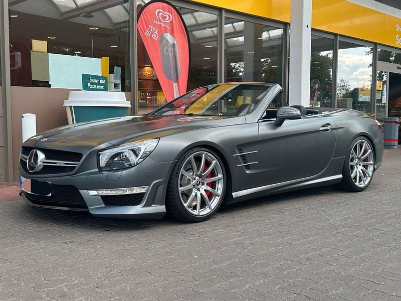 Grau Gebraucht 2012 Mercedes SL63 AMG AMG Edition 1 Cabrio | 57.300 € (Etwas zu teuer) - Bild 1/4