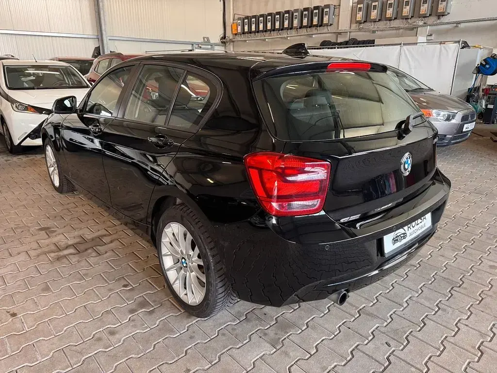 Gebraucht BMW 116 136 PS (100 kW) 2014 Schwarz Kleinwagen