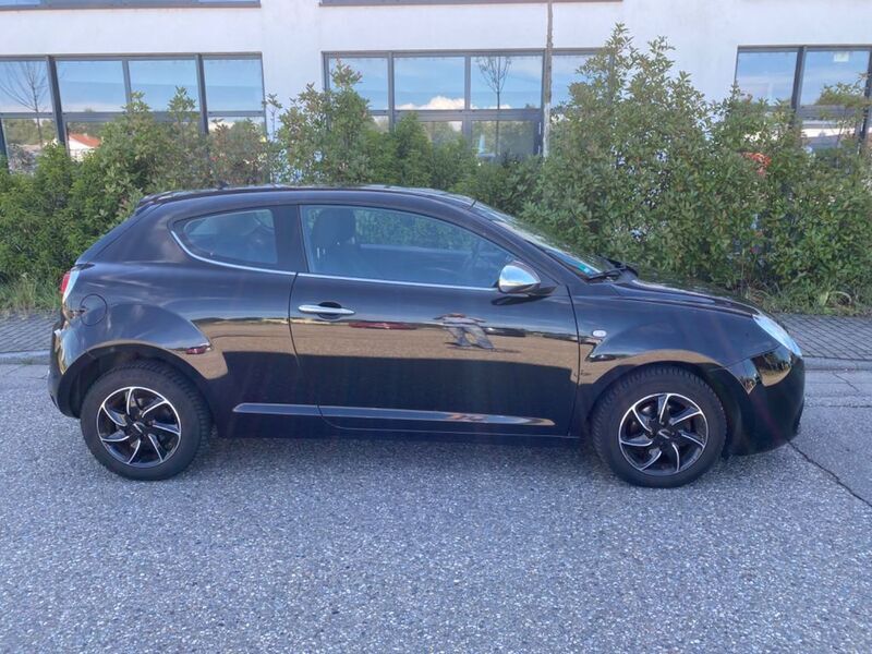 Gebraucht Alfa Romeo MiTo Turismo 86 PS (63 kW) 2012 Schwarz metallic Kleinwagen