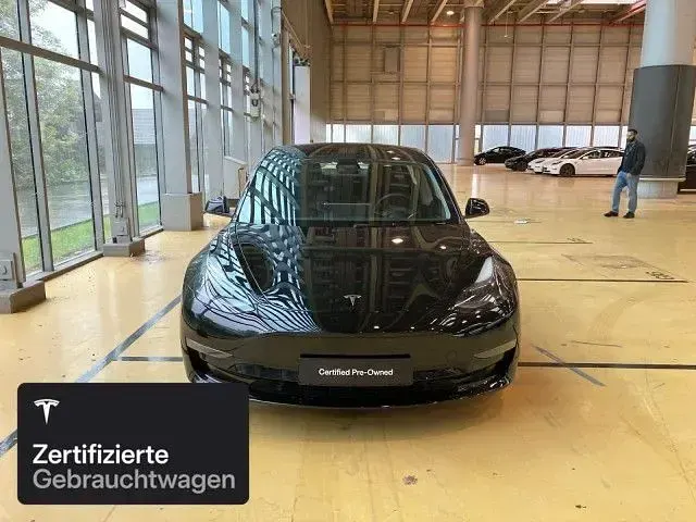 Usado Tesla Model 3 Long Range AWD 324 kW (441 HP) 2022 Preto Sedan