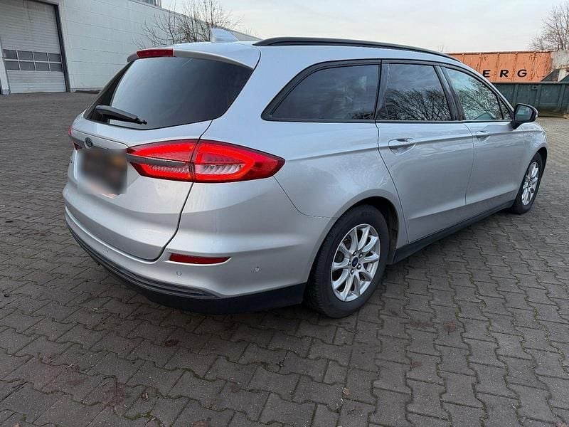Gebraucht Ford Mondeo Titanium 150 PS (110 kW) 2021 Grau Kombi