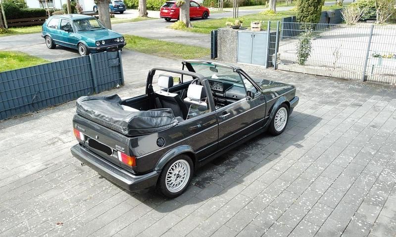Gebraucht VW Golf Cabriolet 95 PS (69 kW) 1988 Schwarz Cabrio