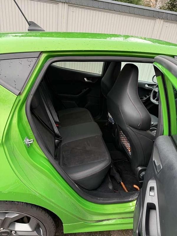 Gebraucht Ford Fiesta S 200 PS (147 kW) 2023 Grün Limousine