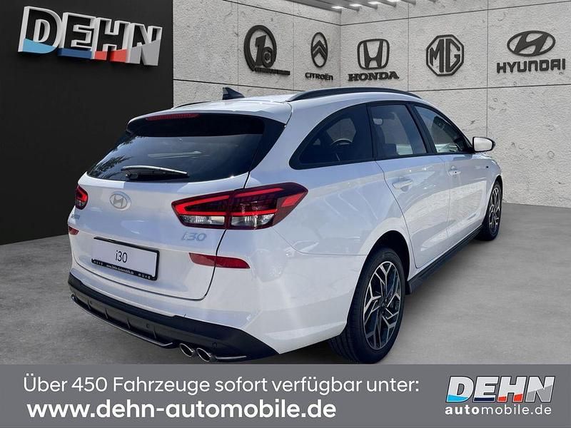 Neu Hyundai i30 N Line 150 PS (110 kW) 2026 Weiß Limousine
