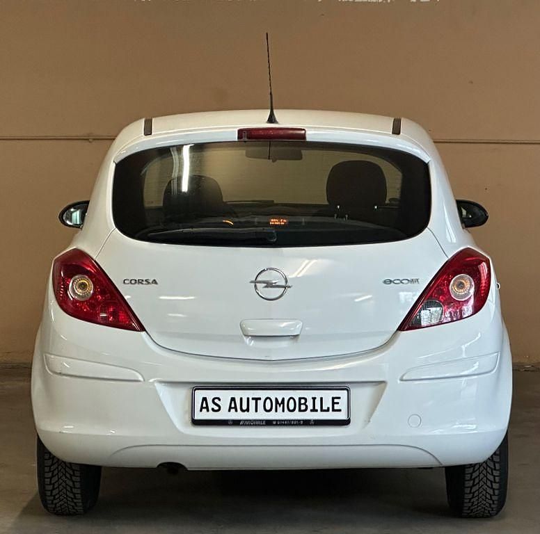 Gebraucht Opel Corsa Selection 69 PS (50 kW) 2010 Weiß Kleinwagen