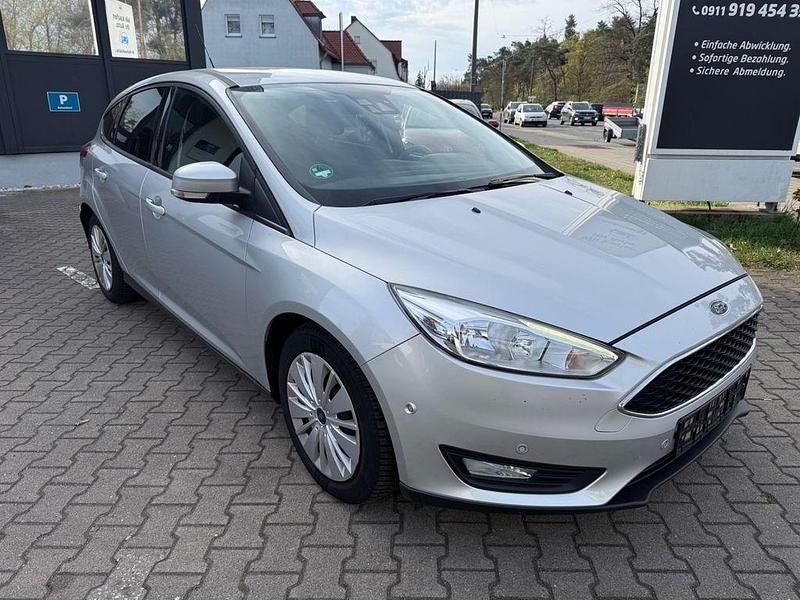 Usata Ford Focus 120 CV (88 kW) 2015 Argento Berlina