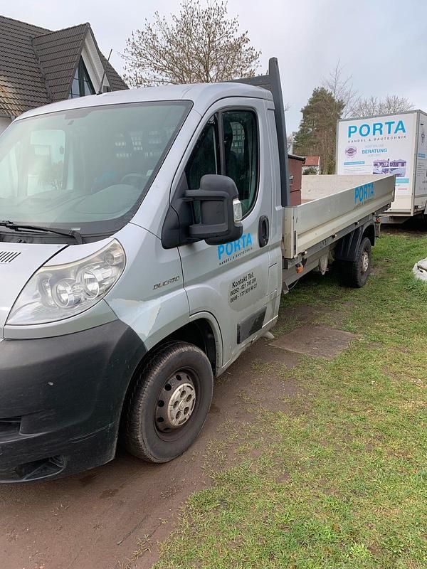 Gebraucht Fiat Ducato 125 PS (91 kW) 2008 Silber Van