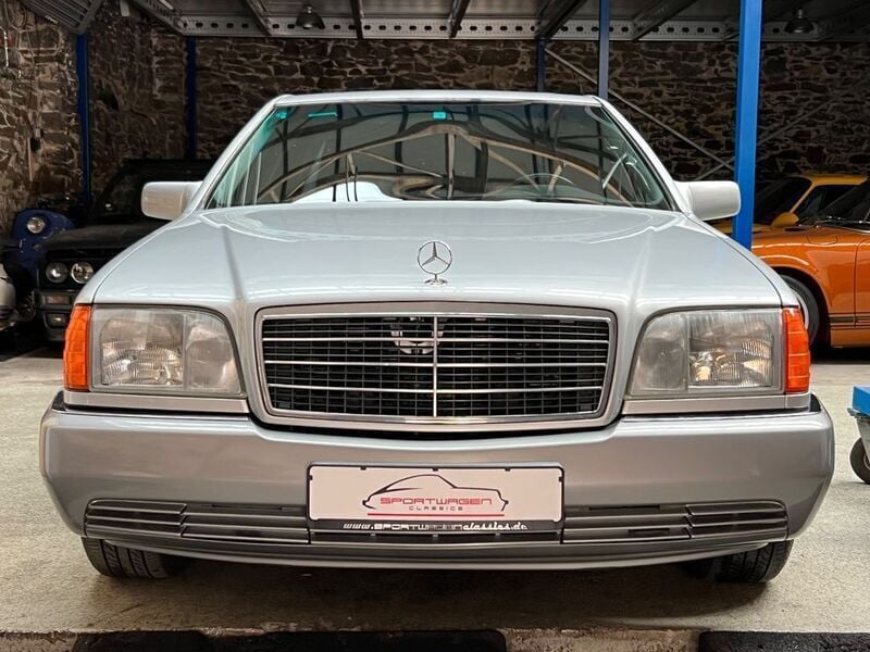 Brillantsilber metallicklack 7 Gebraucht 1993 Mercedes S320 Limousine | 22.500 € - Bild 1/4