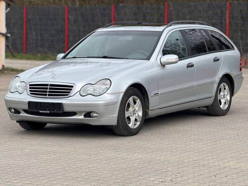 Silber Gebraucht 2002 Mercedes C180 Kombi | 1.000 € (Superpreis) - Bild 1/4