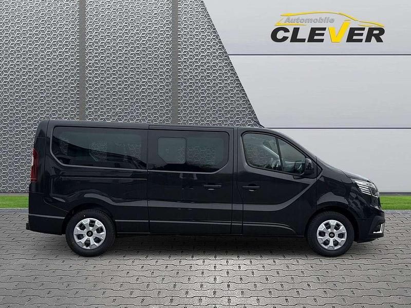 Neu Renault Trafic Evolution 170 PS (125 kW) 2026 Tenebroschwarz Van / Kleinbus