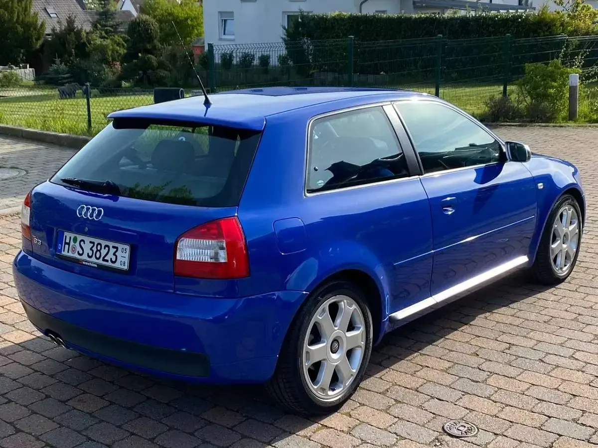 Gebraucht Audi S3 224 PS (164 kW) 2002 Blau Kleinwagen