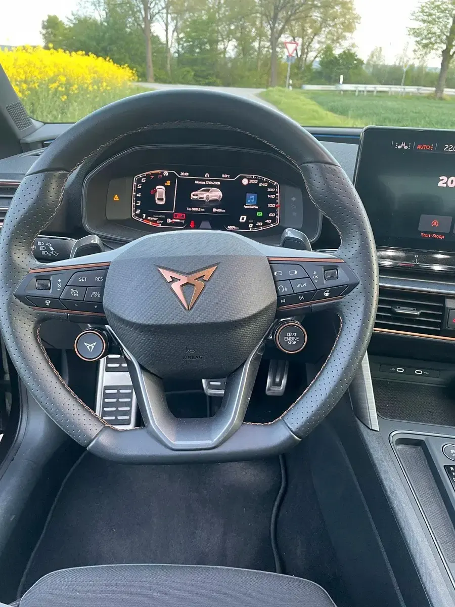 Gebraucht Cupra Leon VZ 310 PS (228 kW) 2023 Schwarz Kombi