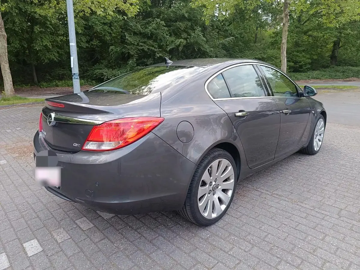 Occasion Opel Insignia Cosmo 160 ch (117 kW) 2008 Gris Berline