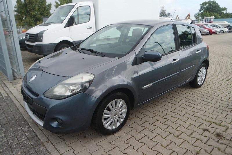 Blau Gebraucht 2010 Renault Clio III Dynamique Kleinwagen | 1.860 € (Superpreis) - Bild 1/4