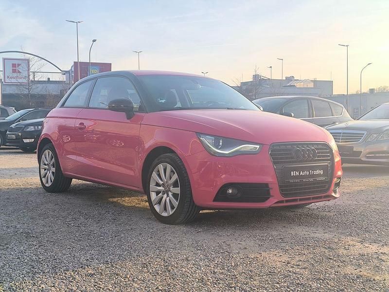 Gebraucht Audi A1 Ambition 122 PS (89 kW) 2012 Rot Kleinwagen