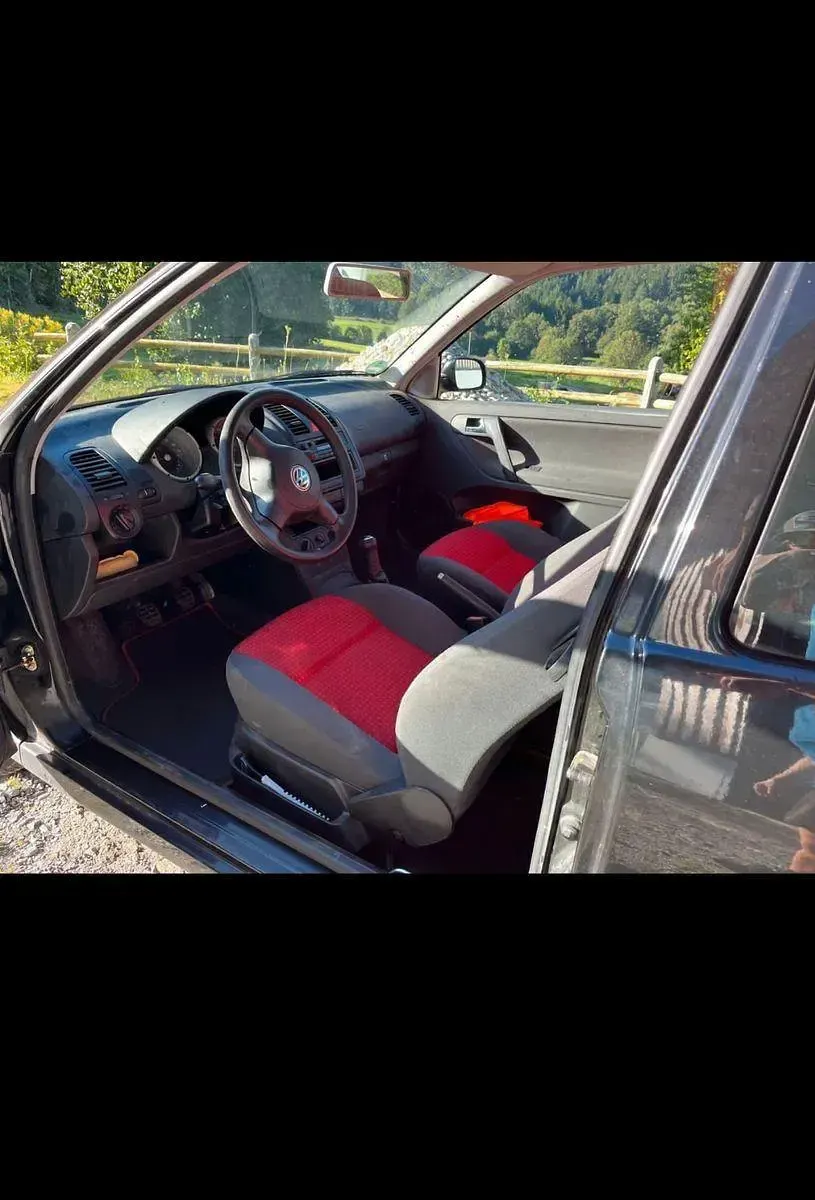 Occasion VW Polo Basis 54 ch (39 kW) 2001 Noir Citadine
