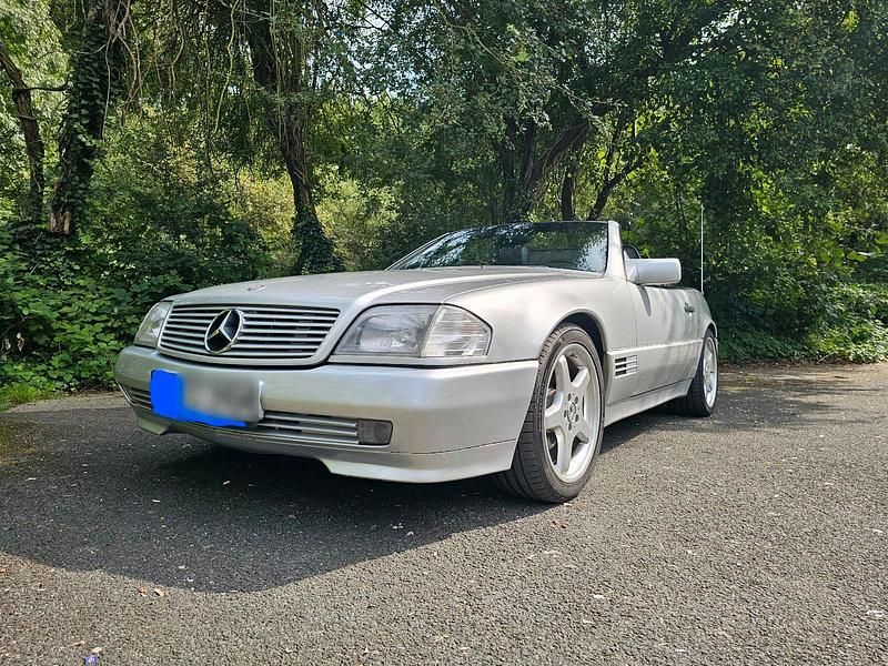 Silber Gebraucht 1990 Mercedes SL300 Cabrio | 15.950 € - Bild 1/4