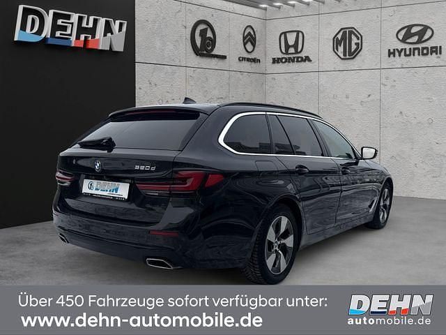Gebraucht BMW 520 190 PS (139 kW) 2023 Schwarz Kombi