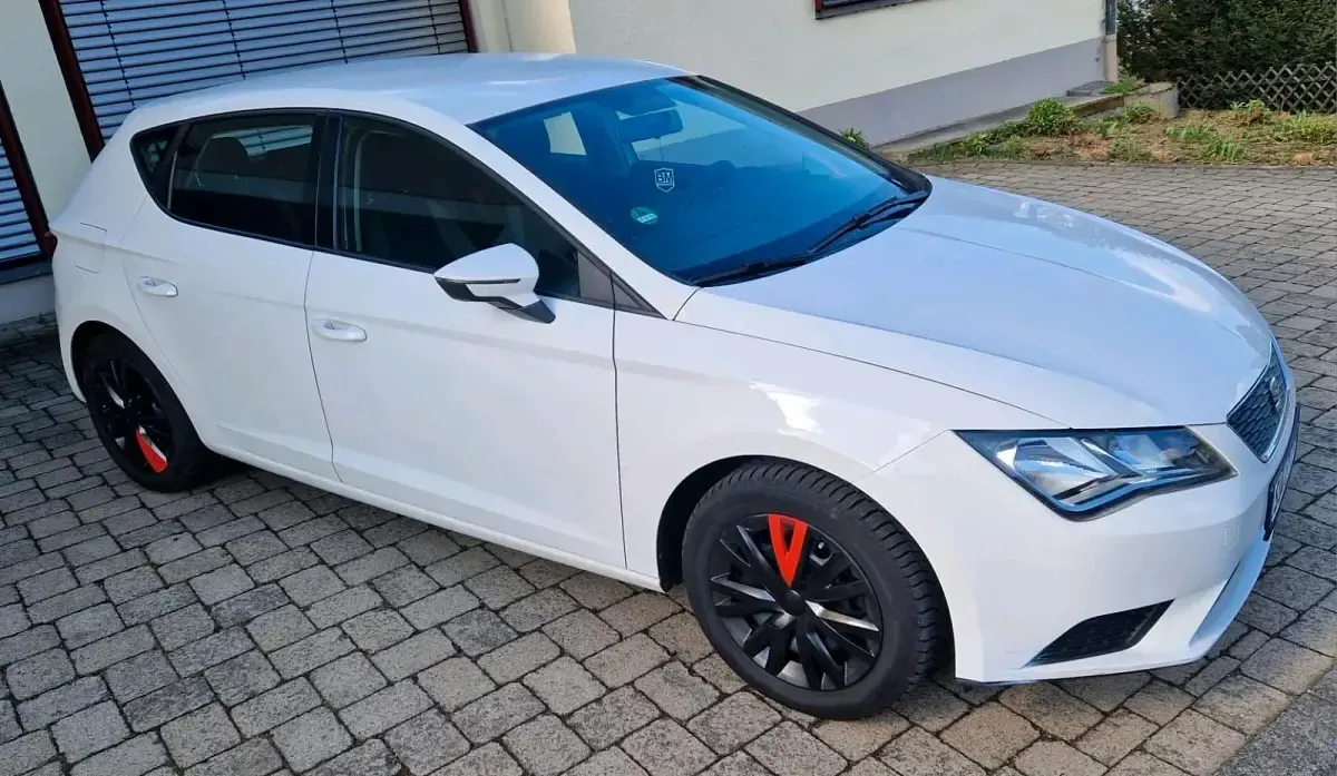 Gebraucht Seat Leon 110 PS (80 kW) 2015 Weiß Limousine