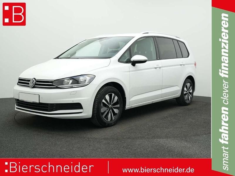 Gebraucht VW Touran Move 150 PS (110 kW) 2024 Weiss Van / Kleinbus