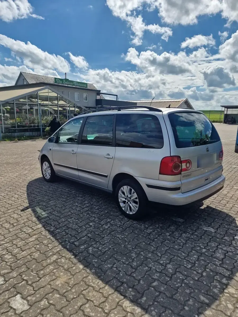 Brugt VW Sharan 116 HK (85 kW) 2004 Grå MPV