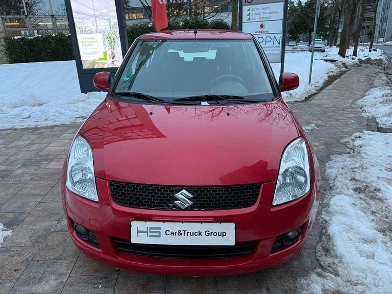 Gebraucht Suzuki Swift Comfort 92 PS (67 kW) 2009 Rot Kleinwagen