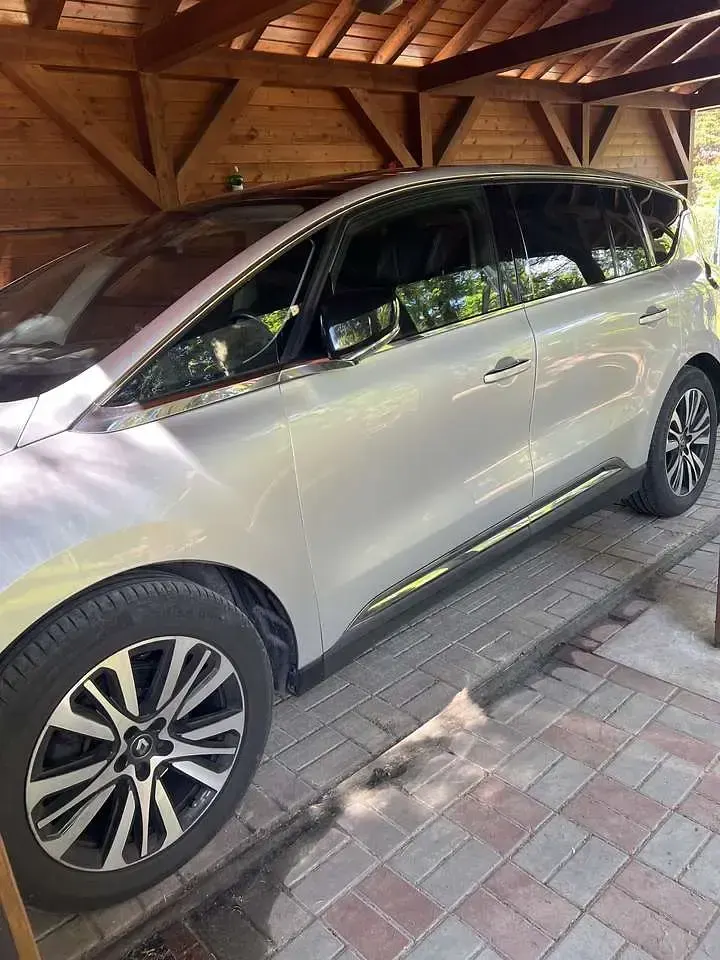 Używany Renault Espace Initiale Paris 160 KM (117 kW) 2015 Minivan