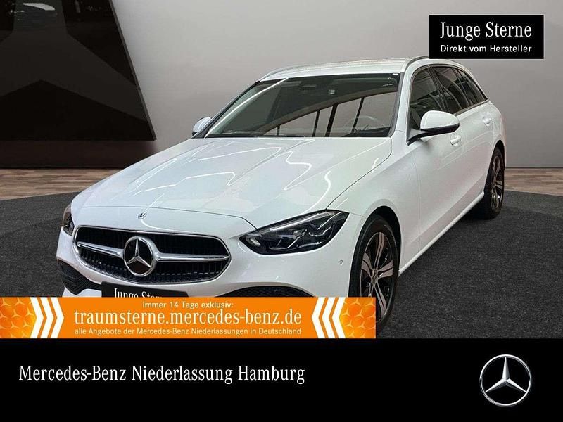 Weiß Gebraucht 2022 Mercedes C220 Avantgarde Limousine | 32.990 € (Guter Preis) - Bild 1/3