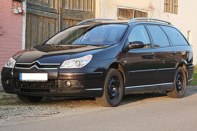 Schwarz metallic Gebraucht 2007 Citroën C5 Exclusive Kombi | 9.250 € - Bild 1/4
