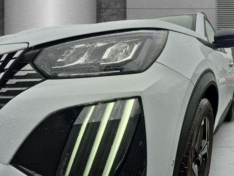 Gebraucht Peugeot 2008 Allure 136 PS (100 kW) 2025 Weiß SUV