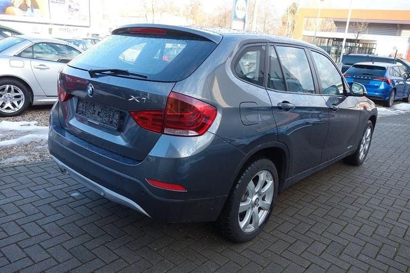 Gebraucht BMW X1 Sport Line 143 PS (105 kW) 2013 Grau SUV