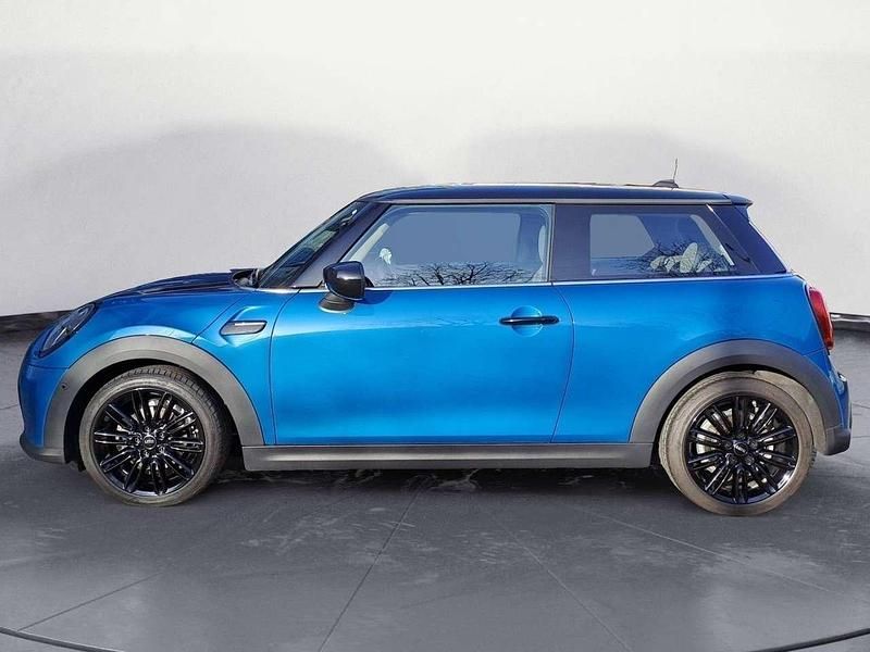 Gebraucht Mini Cooper Classic 136 PS (100 kW) 2023 Blau Kleinwagen