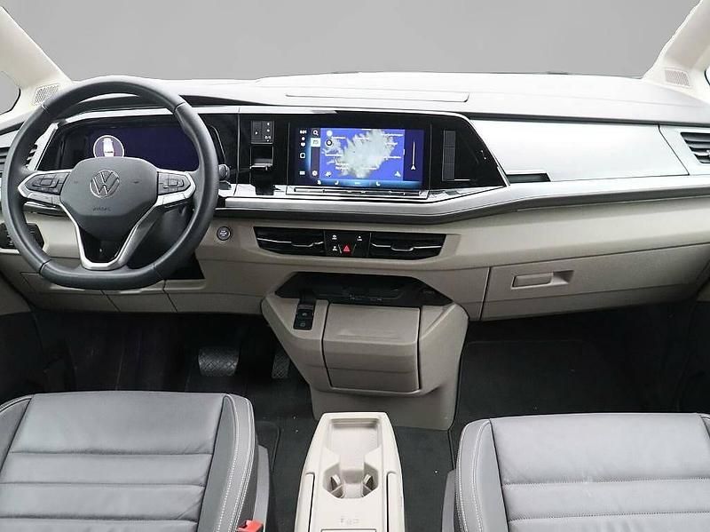 Usata VW T7 Life 150 CV (110 kW) 2024 Argento Furgone