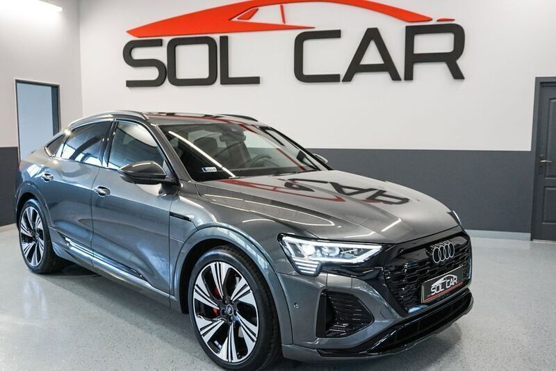 Grau Gebraucht 2023 Audi Q8 e-tron S-Line SUV | 71.388 € - Bild 1/4