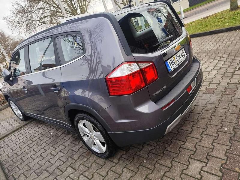 Gebraucht Chevrolet Orlando LT 141 PS (103 kW) 2011 Van / Kleinbus