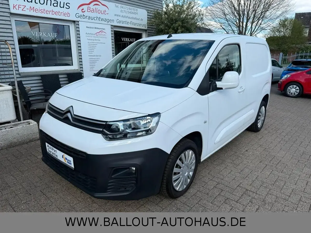 Gebraucht Citroën Berlingo 131 PS (96 kW) 2019 Weiß Van / Kleinbus