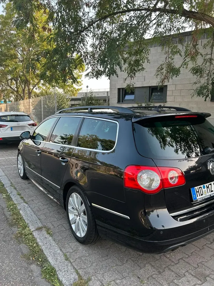Gebraucht VW Passat R-line 140 PS (102 kW) 2010 Schwarz Kombi