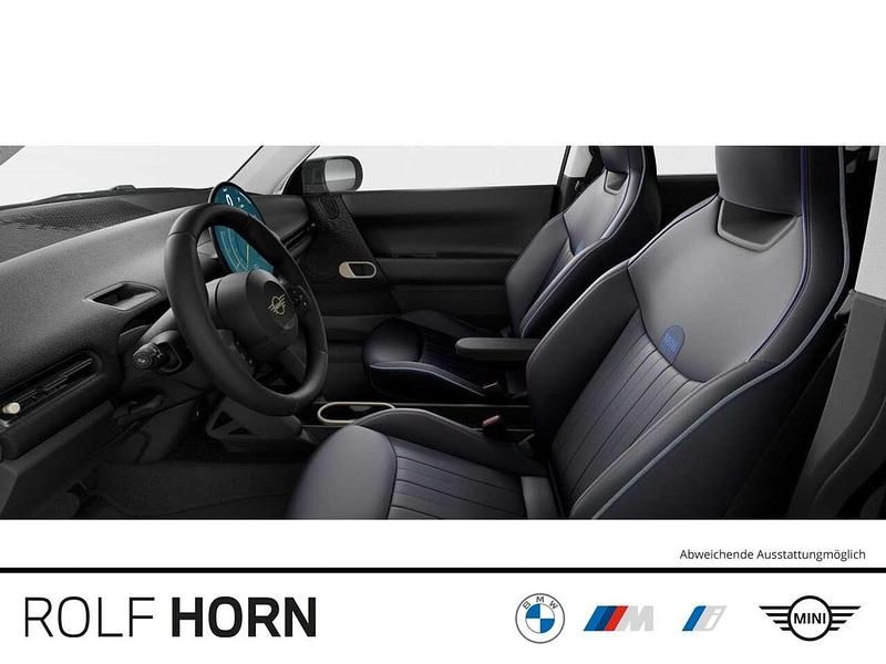 Gebraucht Mini Cooper Favoured 135 kW (184 PS) 2024 Midnight black metallic Kleinwagen