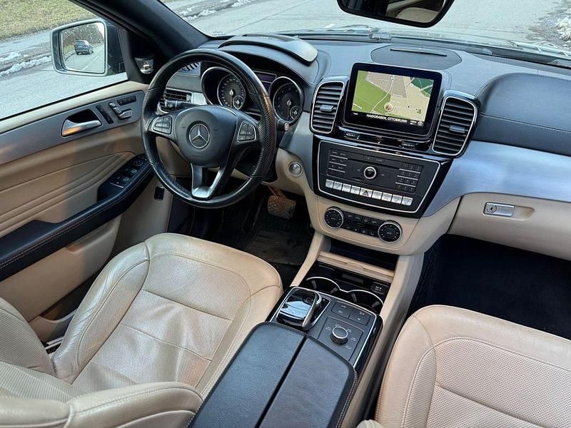 Gebraucht Mercedes GLE500 455 PS (334 kW) 2019 Grau Coupé