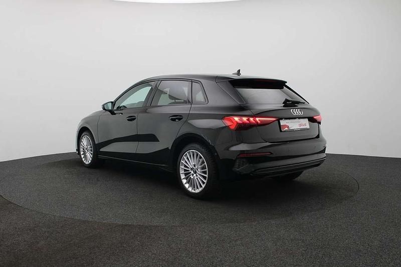 Second-hand Audi A3 Advanced Plus 150 CP (110 kW) 2024 Negru Berlinǎ