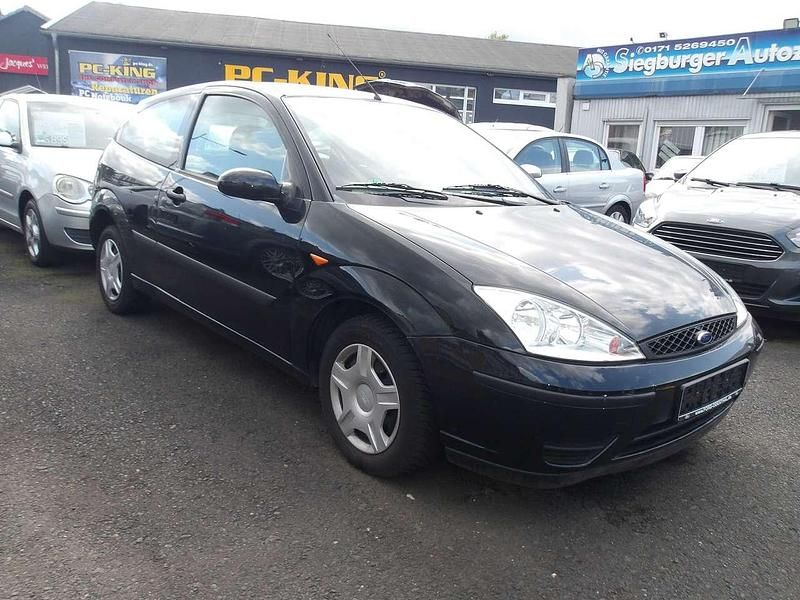 Gebraucht Ford Focus Trend 101 PS (74 kW) 2003 Schwarz Limousine
