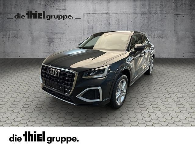 Grau Gebraucht 2025 Audi Q2 Advanced Plus SUV | 34.900 € (Etwas zu teuer) - Bild 1/4