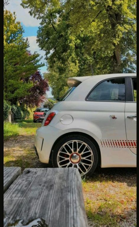 Schwarz Gebraucht 2013 Abarth 500 Kleinwagen | 9.999 € (Fairer Preis) - Bild 1/4
