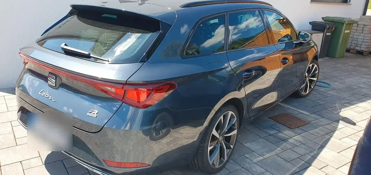 Gebraucht Seat Leon FR 204 PS (150 kW) 2021 Grau Kombi