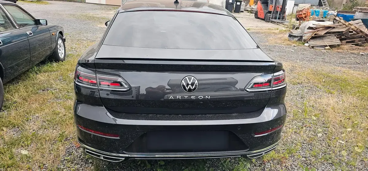 Gebraucht VW Arteon R 200 PS (147 kW) 2021 Grau Limousine