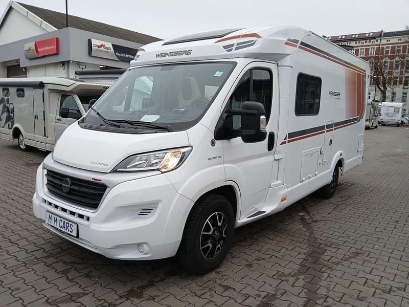 Gebraucht Weinsberg CaraCompact 160 PS (117 kW) 2020 Weiss Van