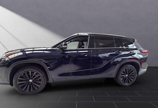 Gebraucht Toyota Highlander Luxury 248 PS (182 kW) 2024 Blau SUV